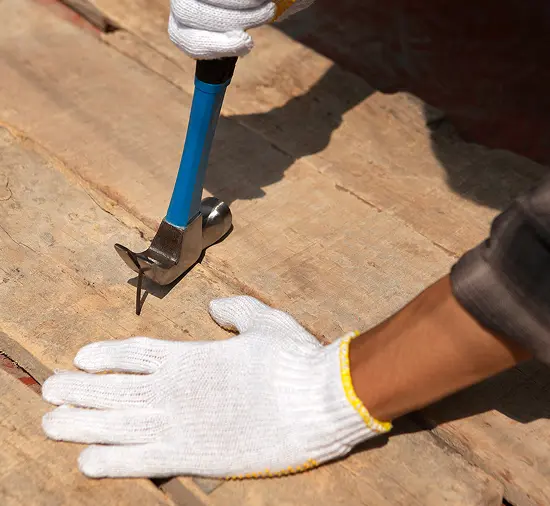 Care And Repair Logo